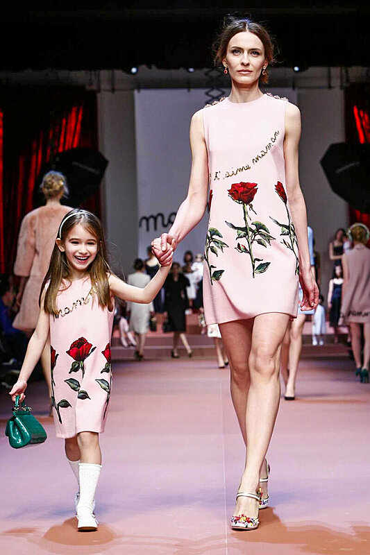 Mothers, Babies and Roses at Dolce & Gabbana’s Fall 2015 Collection