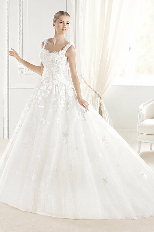 La Sposa 2015 Bridal Collection Is for Dreamy Brides