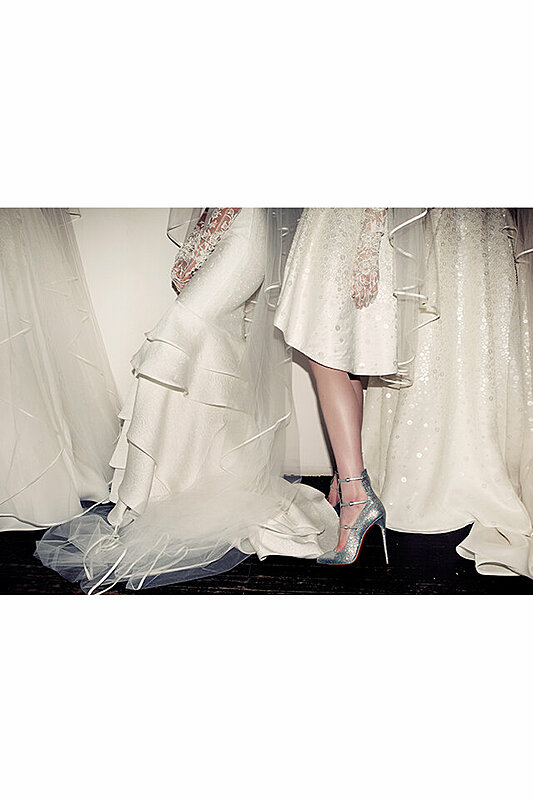 كريستيان لوبوتان يتعاون مع ثلاثة من مصممي الأزياء في أسبوع موضة العرائس