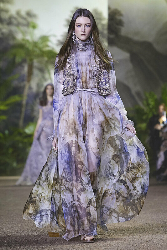 Paris Haute Couture Spring 2016: Elie Saab Like You've Never Seen Before
