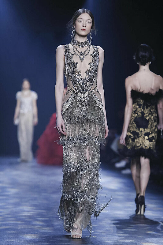New York Fashion Week Fall 2016: An Enchanting Collection of Marchesa Dresses