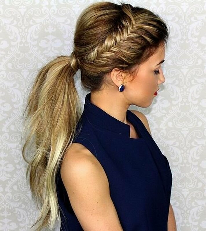 Cute and Easy Ponytail