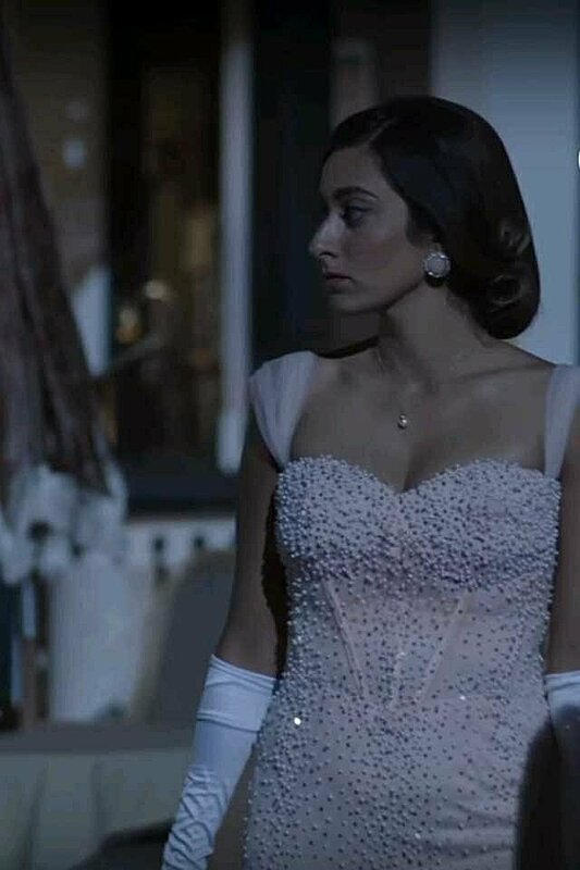 Ramadan 2016: A Look at Amina Khalil's Ladylike Style in Grand Hotel Series