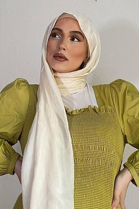 30 Modern and Stylish Hijab Wrap Ideas for Women with Oval Faces