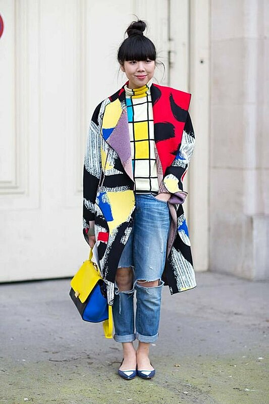 37 Outfit Ideas to Wear Colorful Coats for a Bright Winter Look