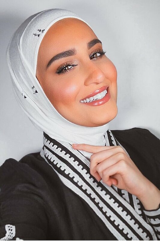 Hijabis, This Is How You Should Wrap Your Headscarf According to Your Face Shape