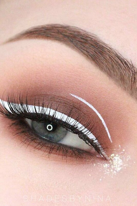 White Eyeliner Is Trending! Here's How to Try it Before Buying New Makeup
