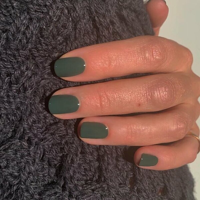 Green Nail Polish Is Trending This Year so Let's Pick Your Shade