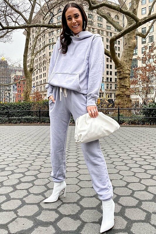 The Different Ways to Style Sweatpants Easily and Fashionably