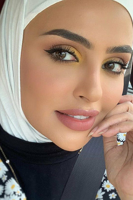 10 Stunning Makeup Looks to Help You Glam up This Summer
