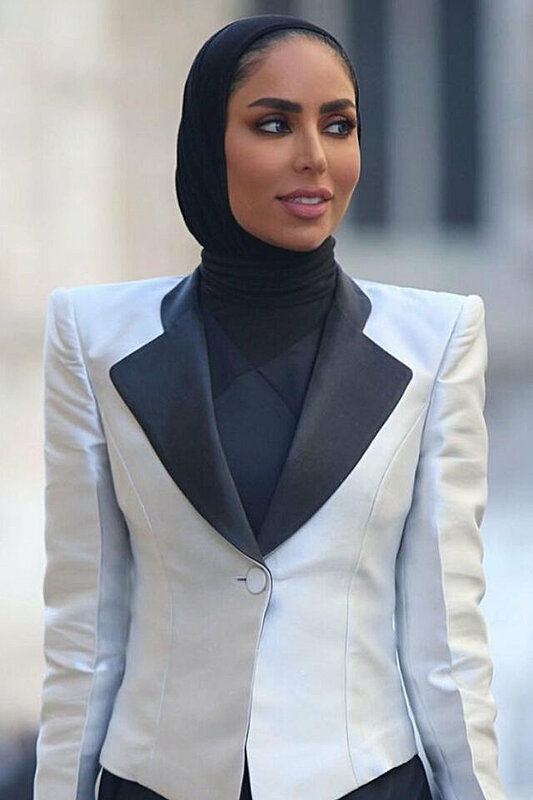 ٥٠ فكرة لفة حجاب متنوعة تناسب ذوقك