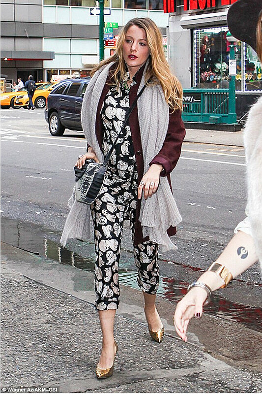 Blake Lively Makes Pregnancy Look Very Chic