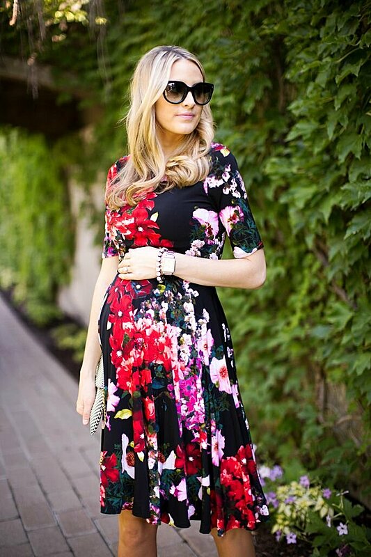 How to Wear Short Maternity Dresses