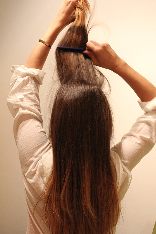 ١١ حيلة تجعل شعرك يبدو أكثر كثافة وسحرا