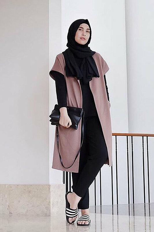 How to Get the Modern Hijab Street Style Look