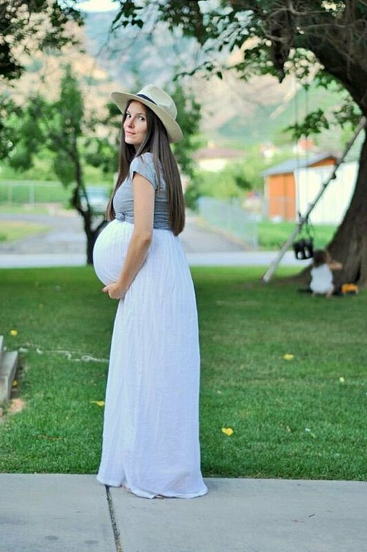 11 Pregnancy Street Style Looks to Inspire You to Wear Maxi Dresses