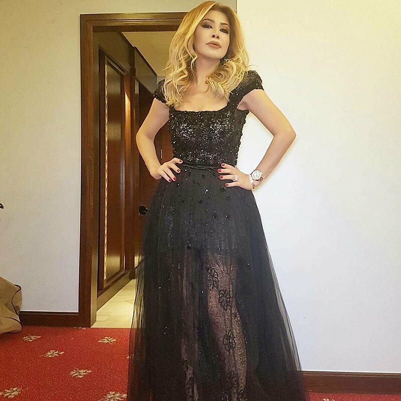 What Your Favorite Arab Celebrities Wore for New Year's Eve 2017!