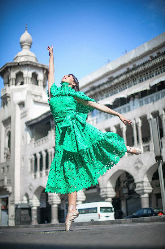 سحر شوارع القاهرة يظهره تعاون أزياء بمبة مع Ballerinas of Cairo