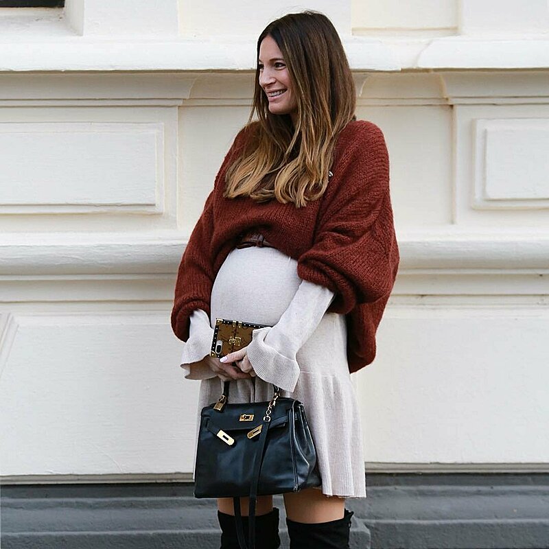 بالصور: استلهمي إطلالتك  الشتوية أثناء الحمل من المدونة لينا تيرلتر