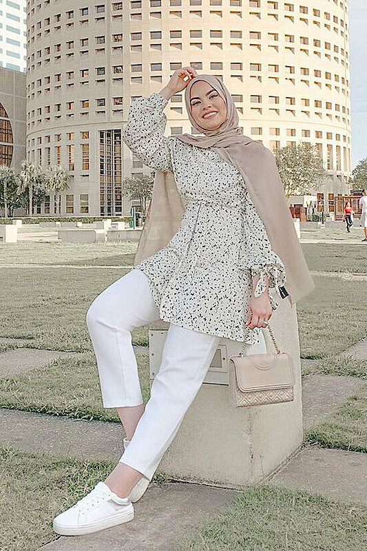 Friday Fashion Fits: How to Style a Monochrome Beige Hijab Outfit