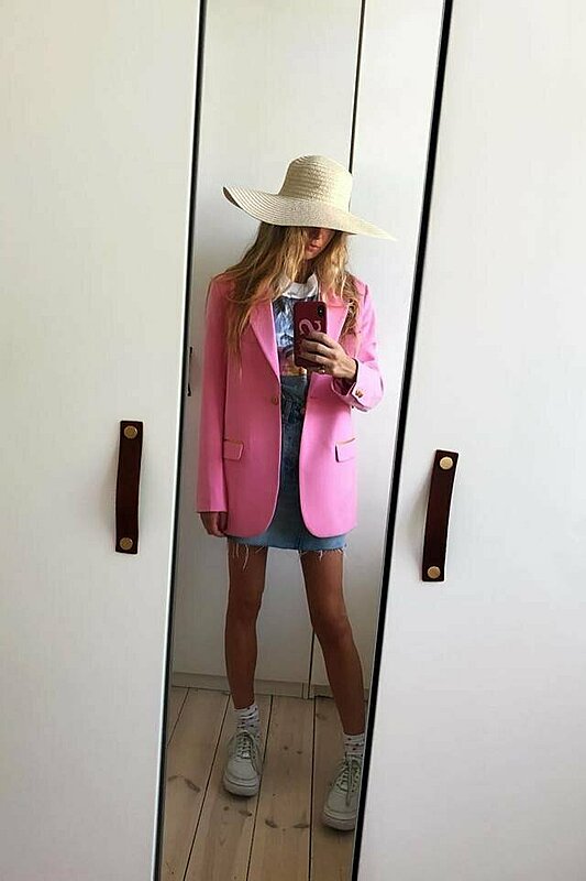 You Can Totally Wear Straw Hats with any Outfit, and Here’s the Proof!