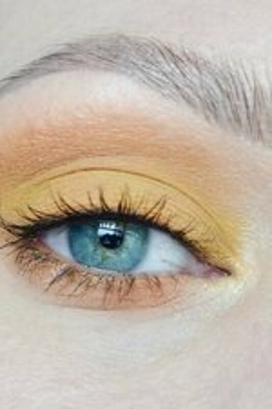 The Tricks That Will Help You Rock Yellow Eyeshadow Confidently