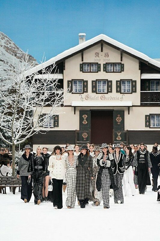 You Can't Miss Karl Lagerfeld's Last Ever Collection for Chanel