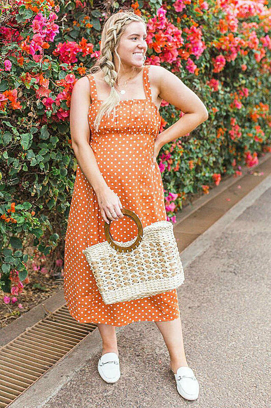 Pregnant Ladies: Maxi Dresses Are the Best Choice for a Comfortable Summer