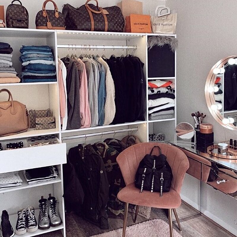 Smart Dressing Room Ideas for Small Spaces and 4 Tips to Try Out