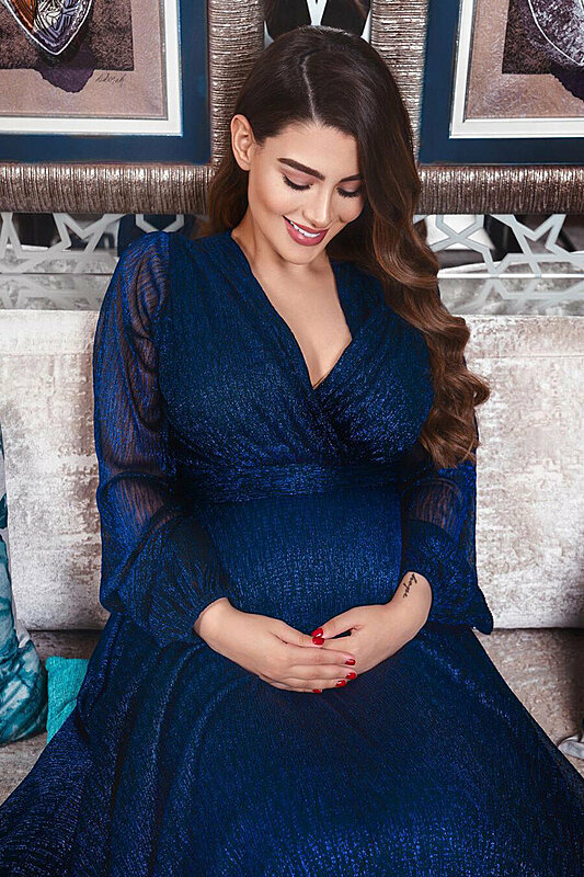 27 Fun Maternity Dresses for Wedding Guests to Help You Glam Up