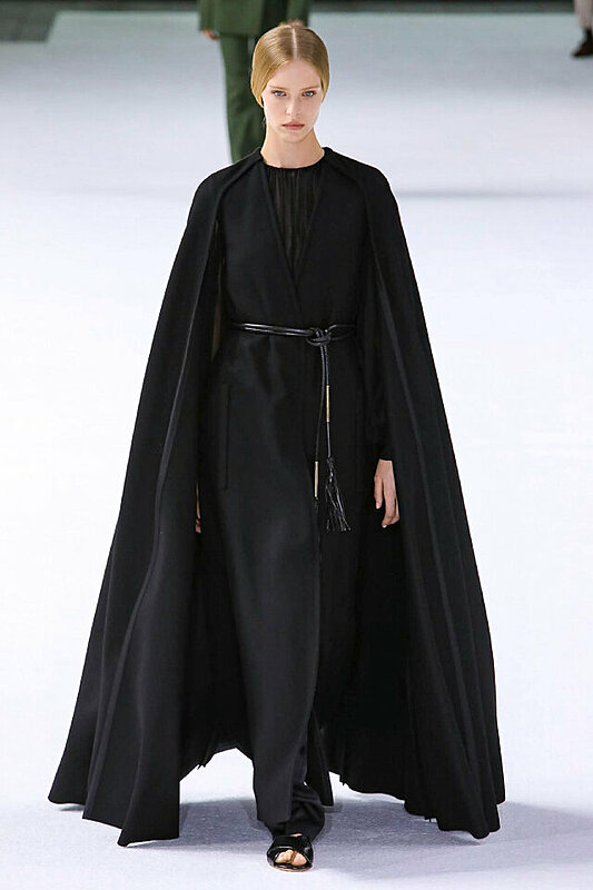 The Best Hijab Outfit Ideas From Fall 2020 Fashion Week's Runway