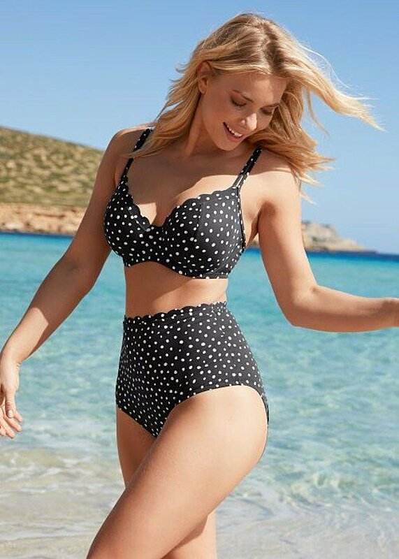 swimsuits that hide belly fat