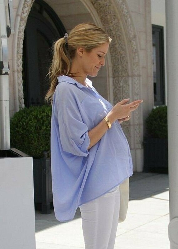 2023 maternity fashion trends