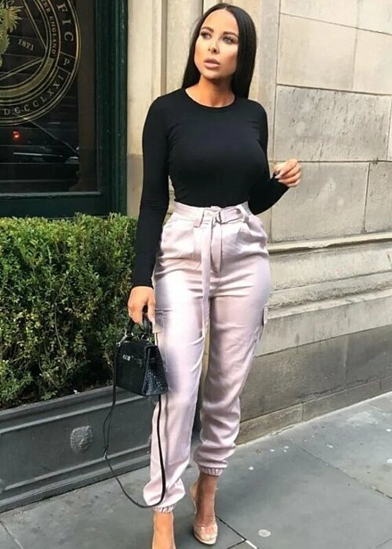 Silky Pants Styles That Will Take Over 2023
