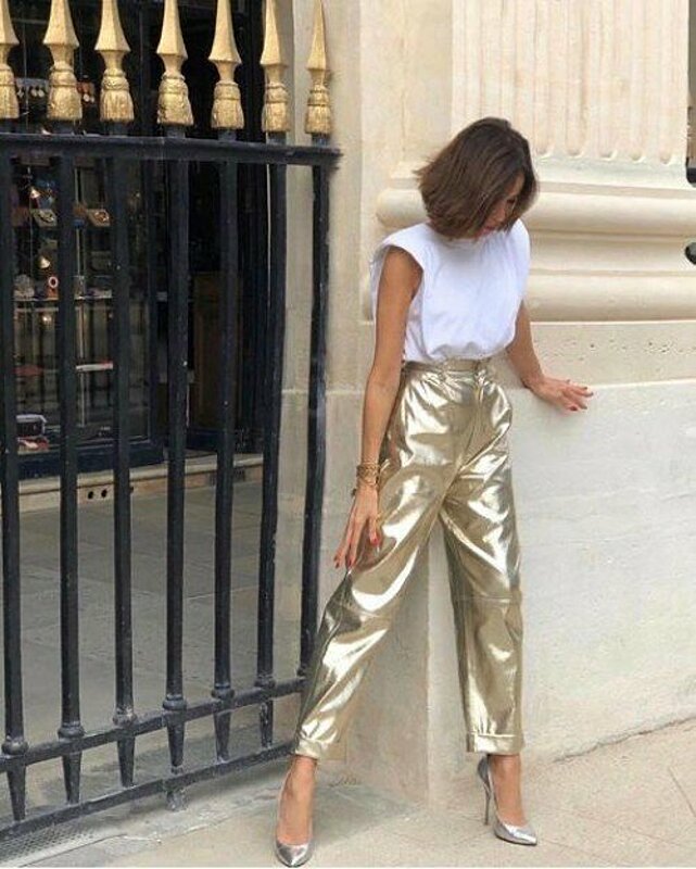How To Style The Trendy Metallic Pants And Look Fashionable?