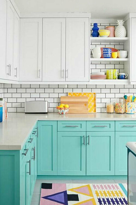في ١٥ صورة... الألوان الزاهية تسيطر على موضة ديكور المطبخ في 2019