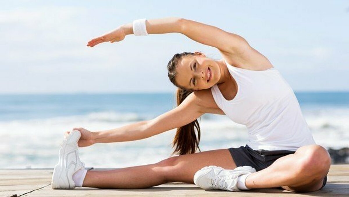 Eight Reasons Why You Should Stretch Before and After a Workout