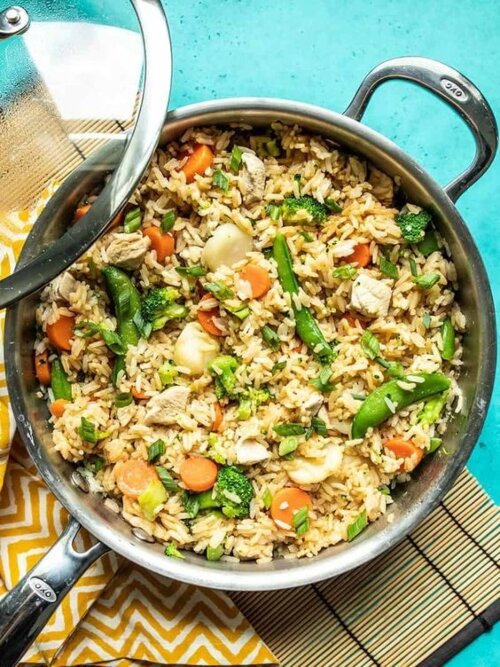 One-Pot Chicken and Rice Bowl