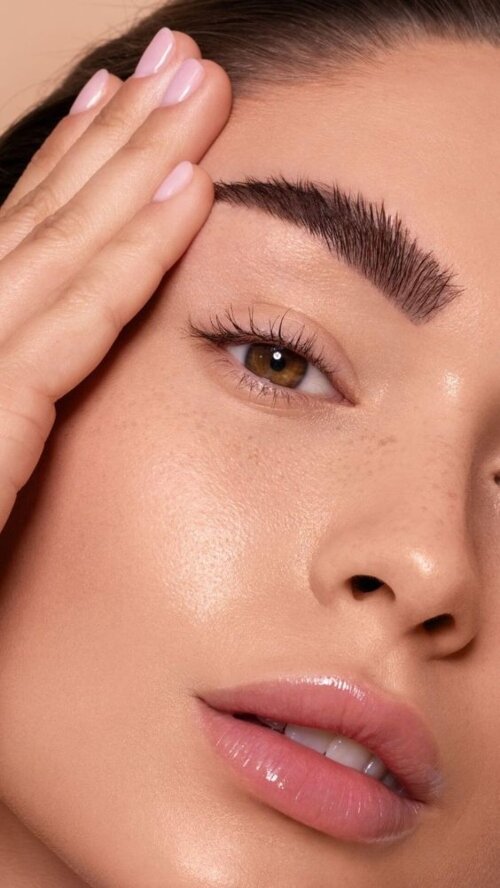 The Instagram Brow With Bold Expression