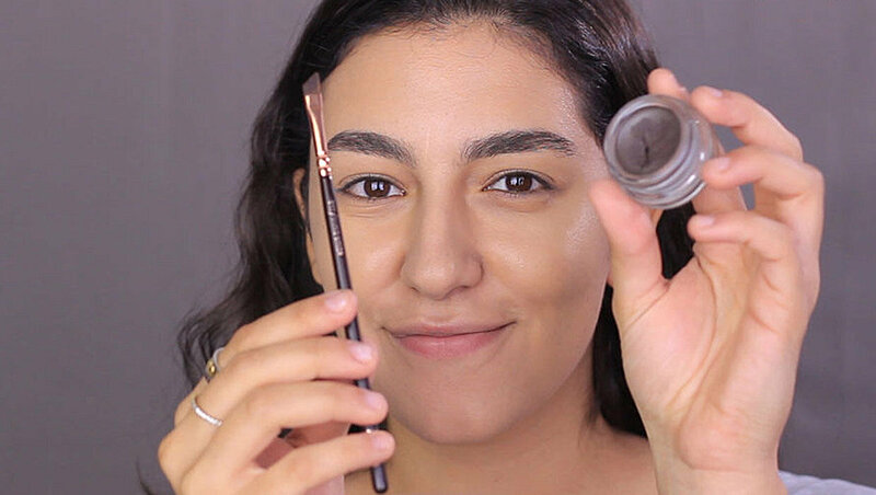 6 Makeup Hacks You'll Regret Not Knowing About Them Before Today