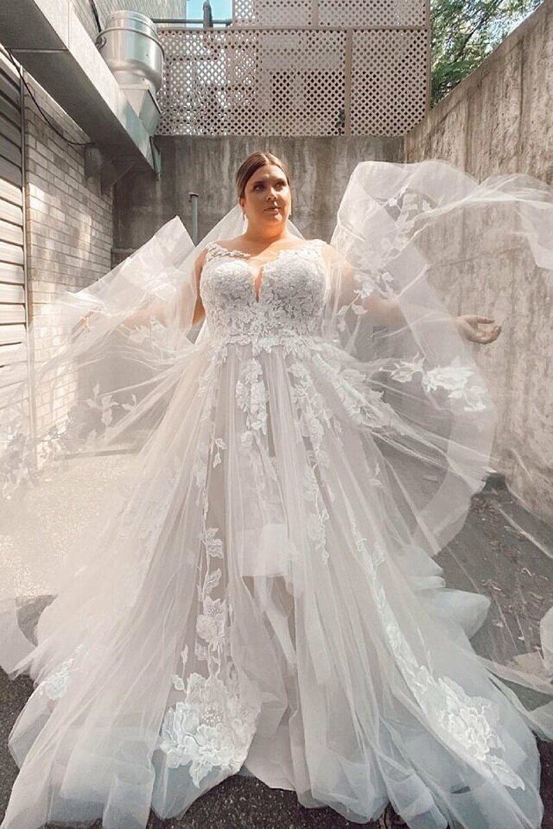 Wedding dresses that hide belly fat hotsell