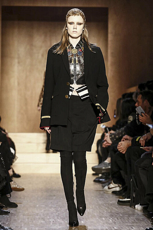 Paris Fashion Week Fall 2016: Givenchy's Collection Inspired by Ancient ...
