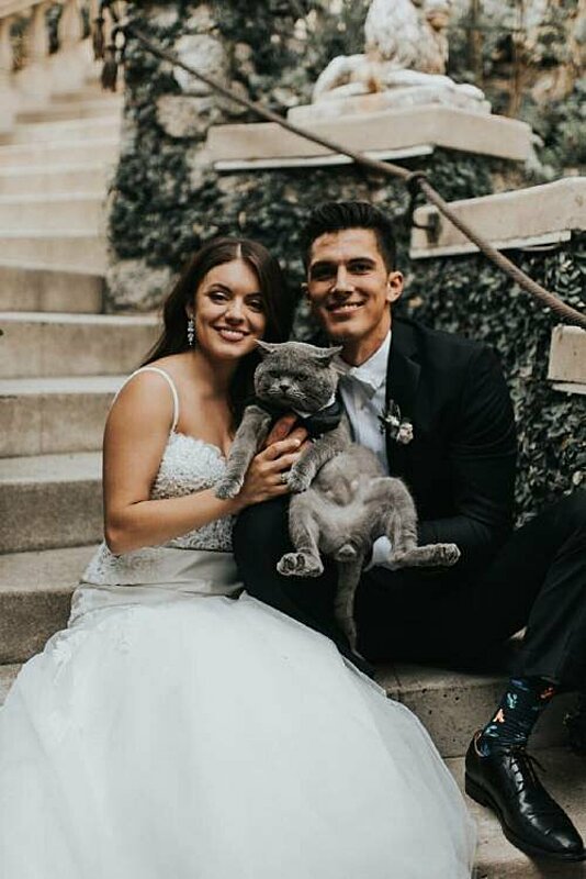 Fun Ways To Include Your Pet In Your Wedding!